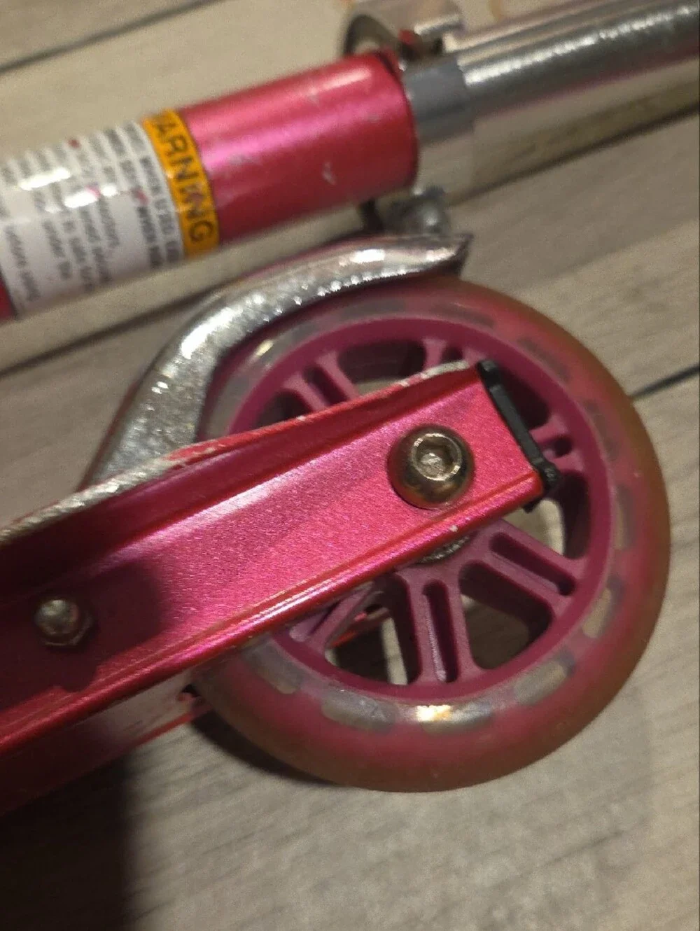 Razor Pink Folding Kick Scooter with Purple Streamers